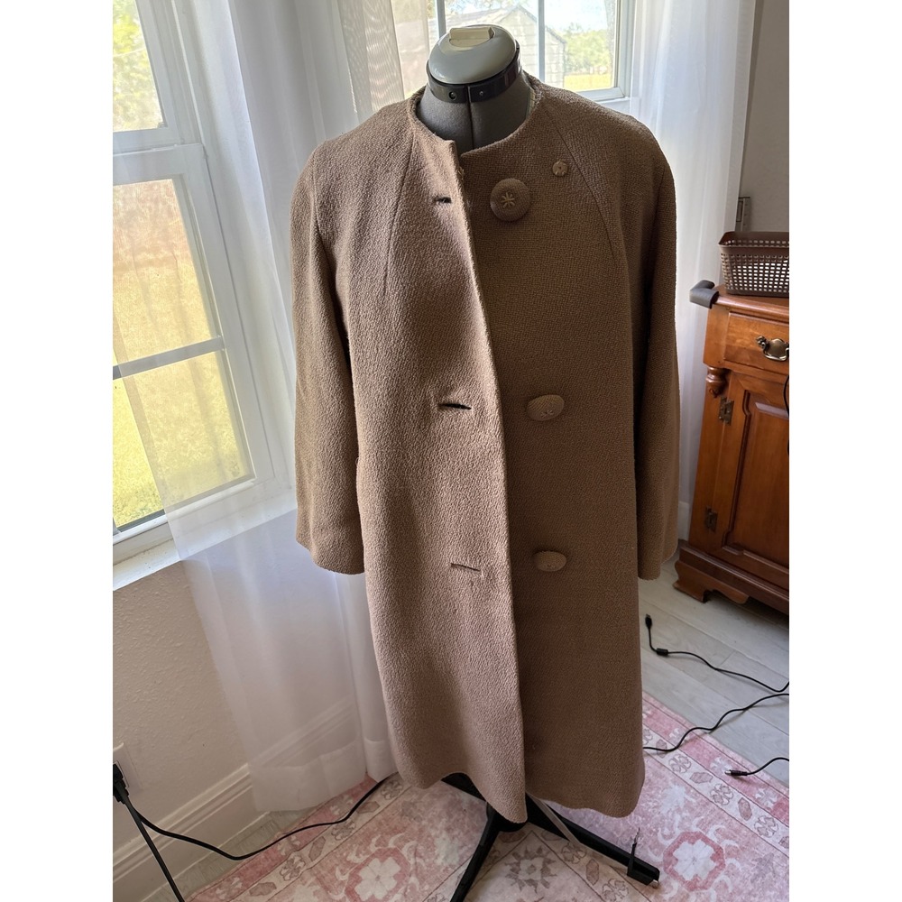 Vintage ILGWU Overcoat Women Medium Tan good Wool Blend Mod 60s Button Up